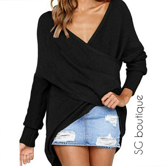 🆕⭐Black front wrap sweater - Picture 2 of 7